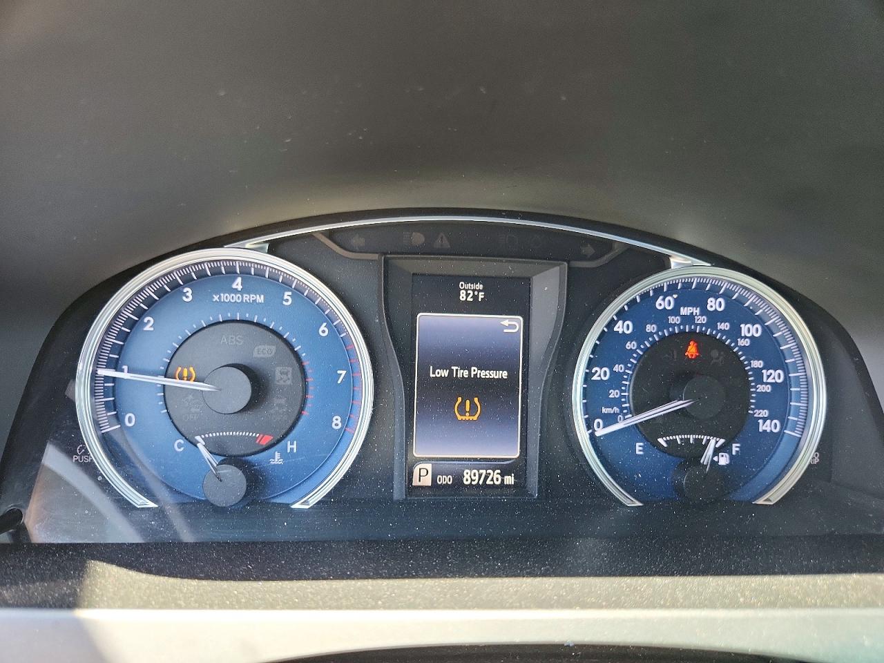 Toyota Camry Le