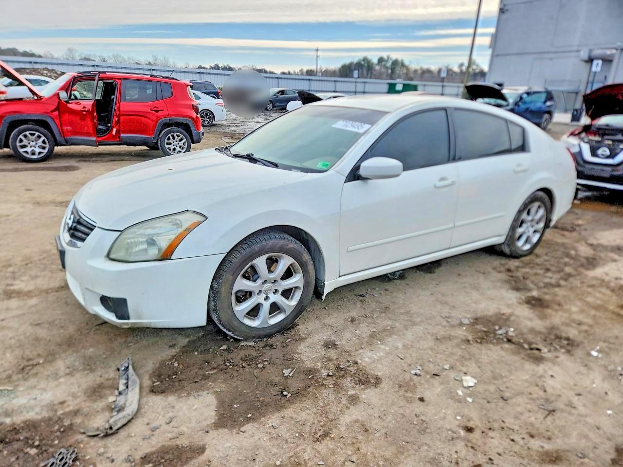 Salvage Nissan Maxima Image