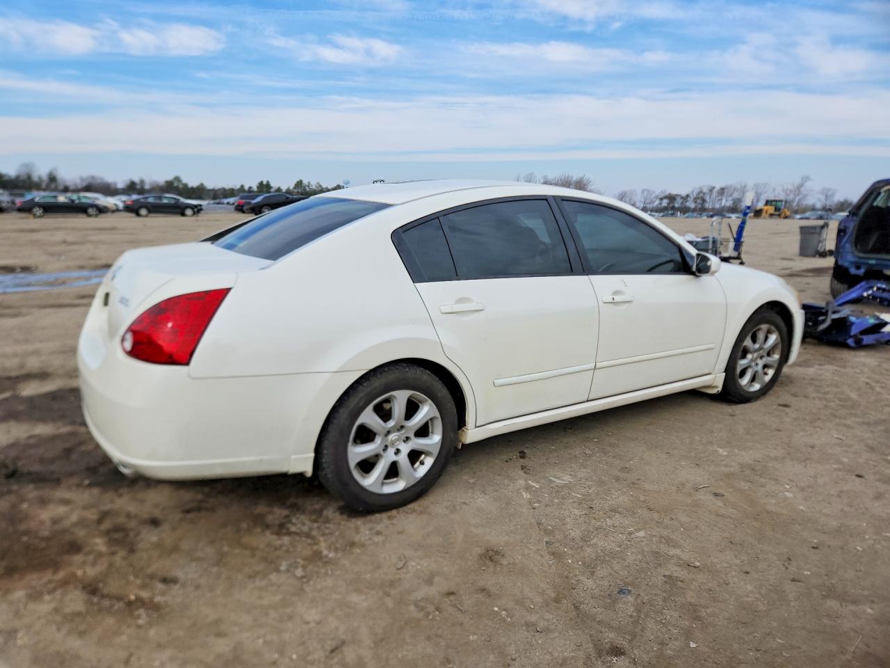 Nissan Maxima Se