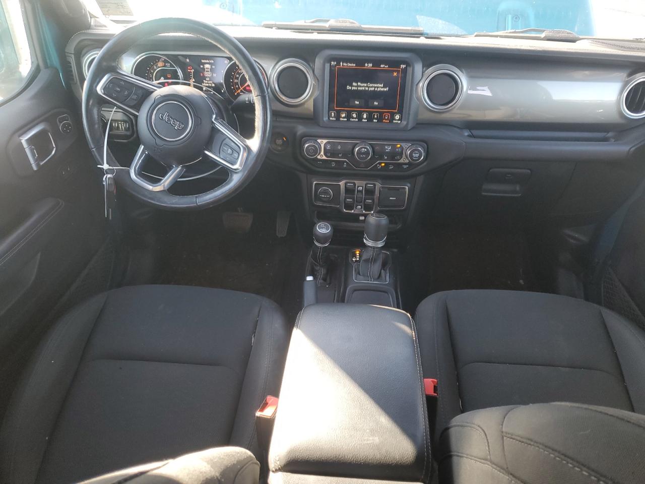 Jeep Wrangler Sahara