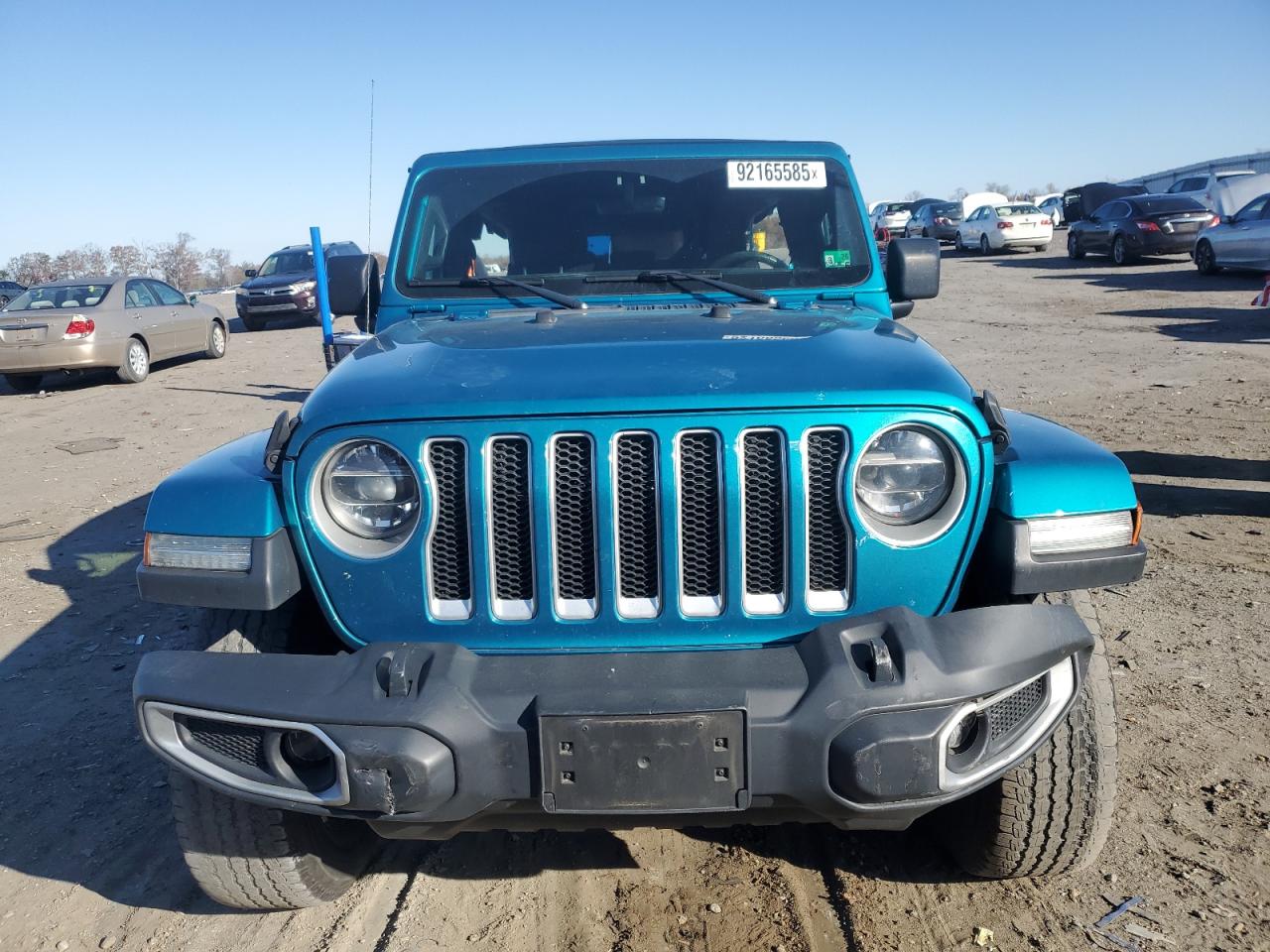 Jeep Wrangler Sahara