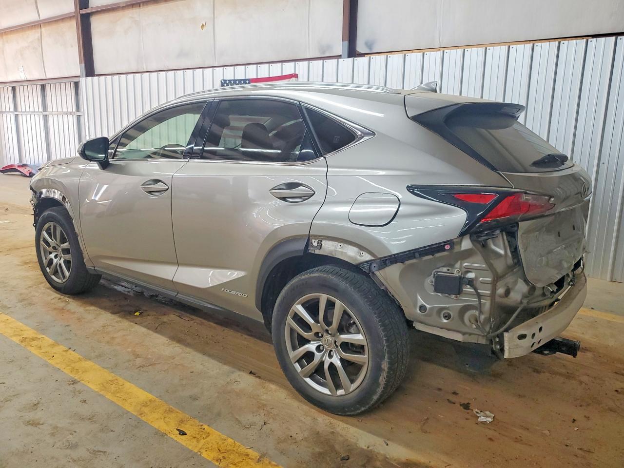 Lexus NX Base