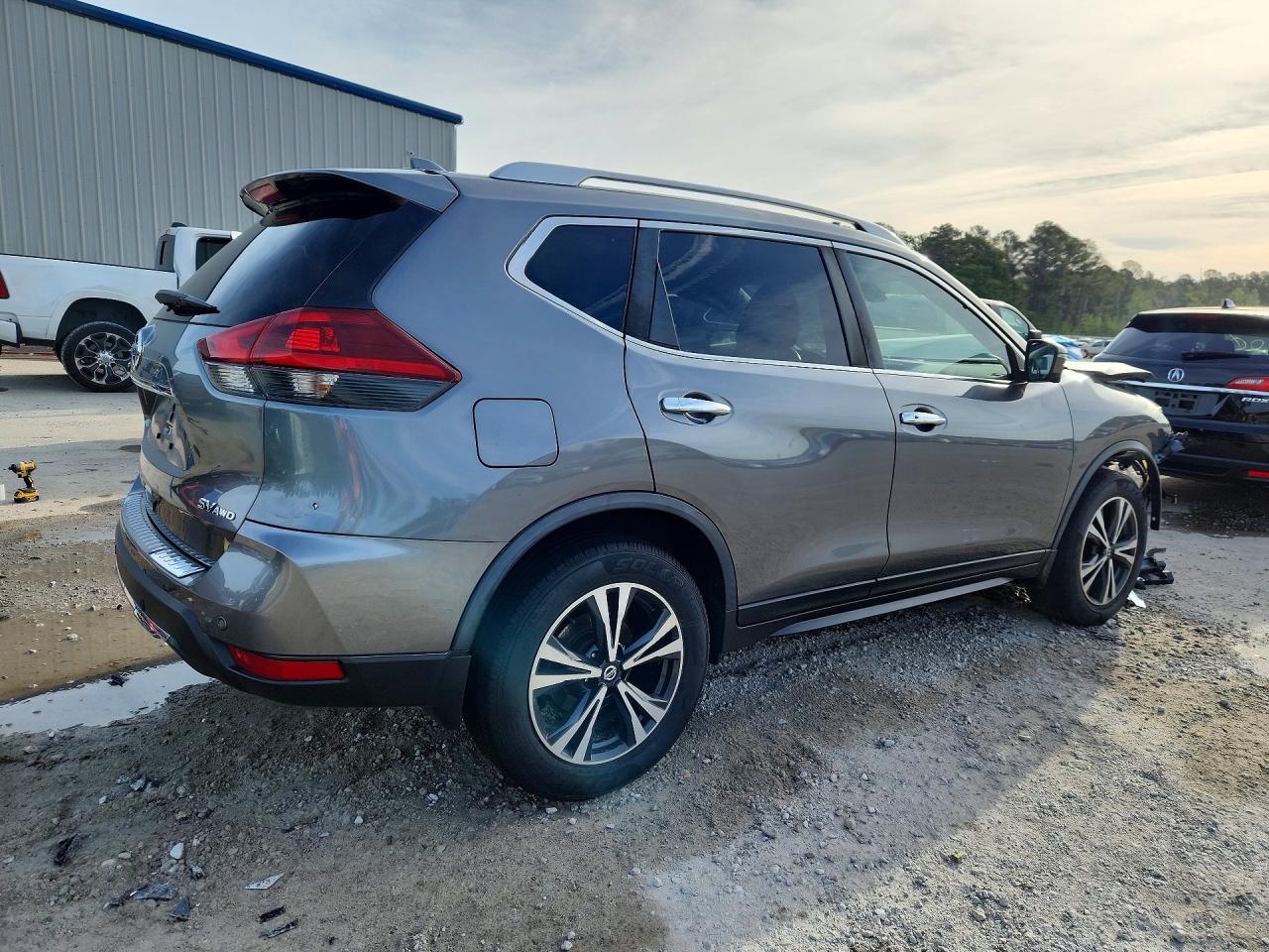 Nissan Rogue Sv