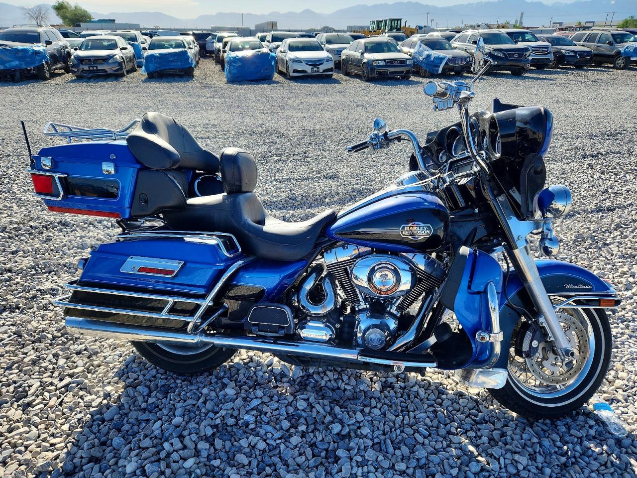 Salvage Harley-Davidson Fl Image