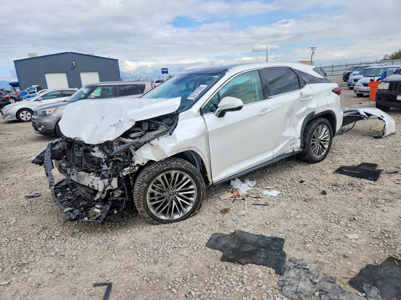 Salvage Lexus RX Image