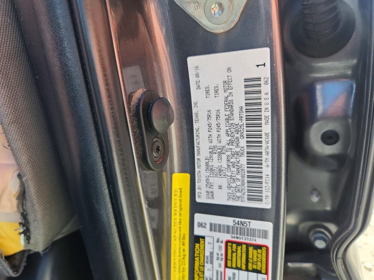 Toyota Tacoma Sr5 V6