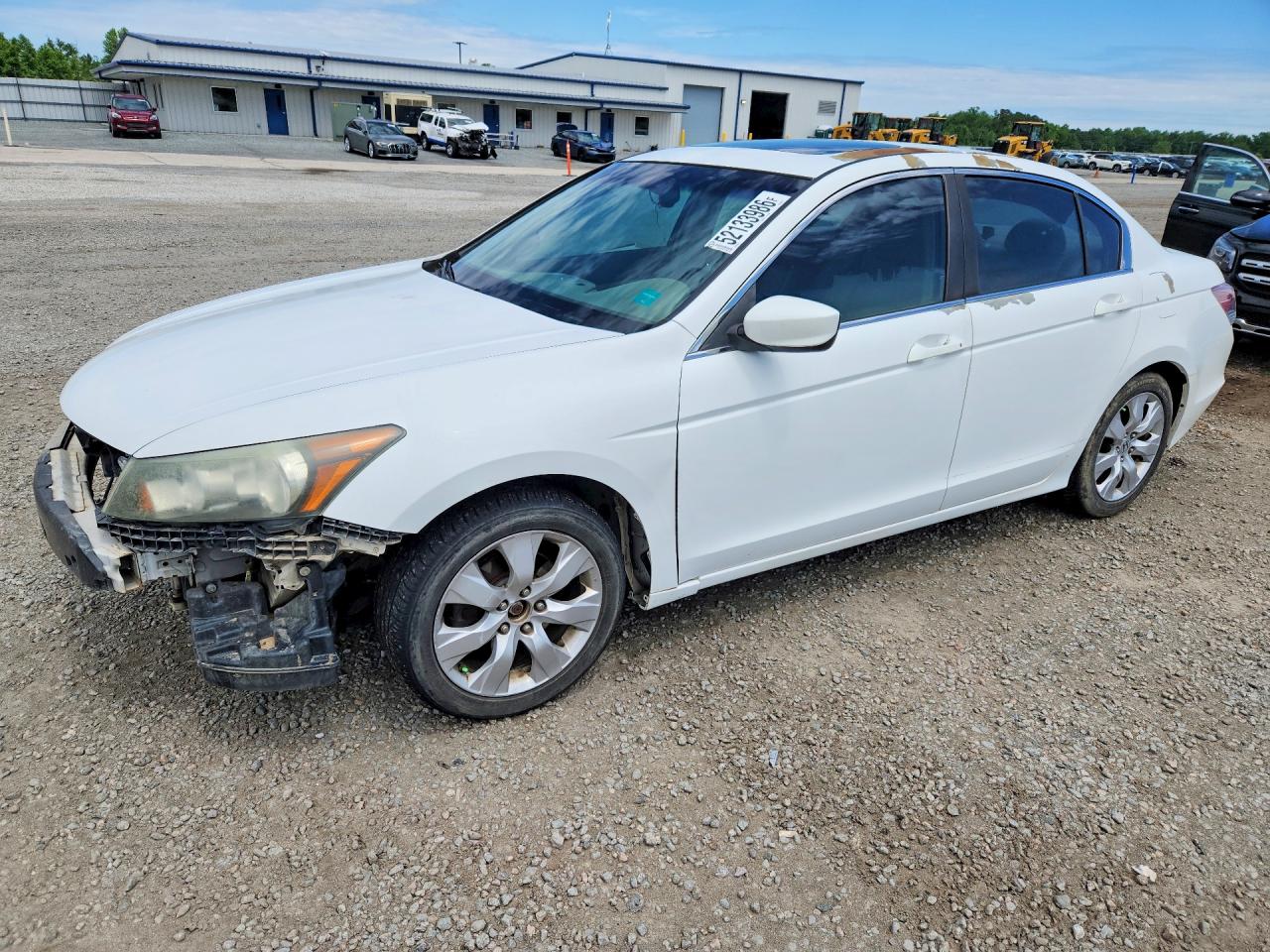 Salvage Honda Accord Image
