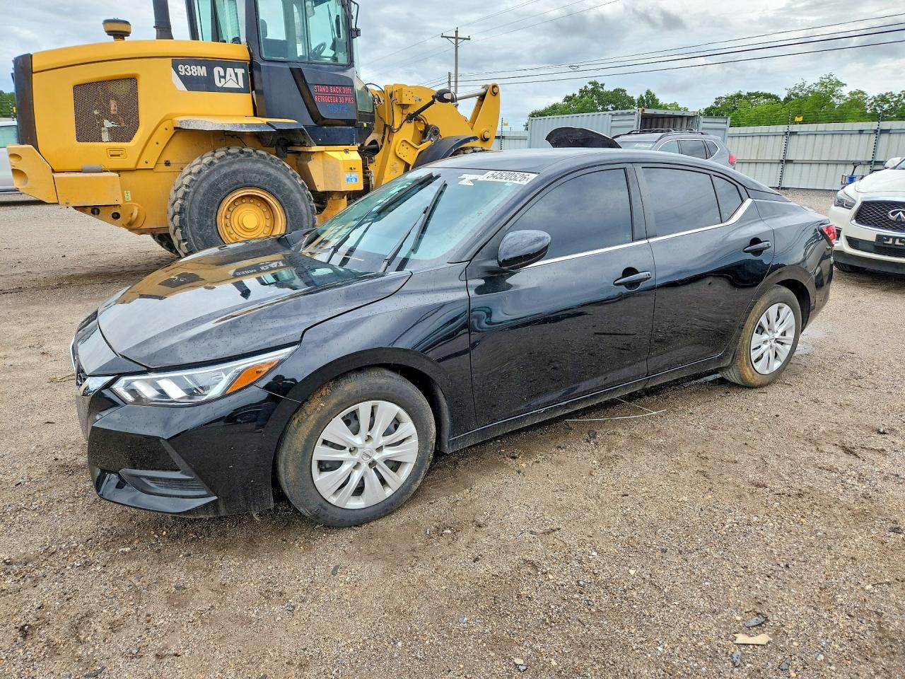 Salvage Nissan Sentra Image