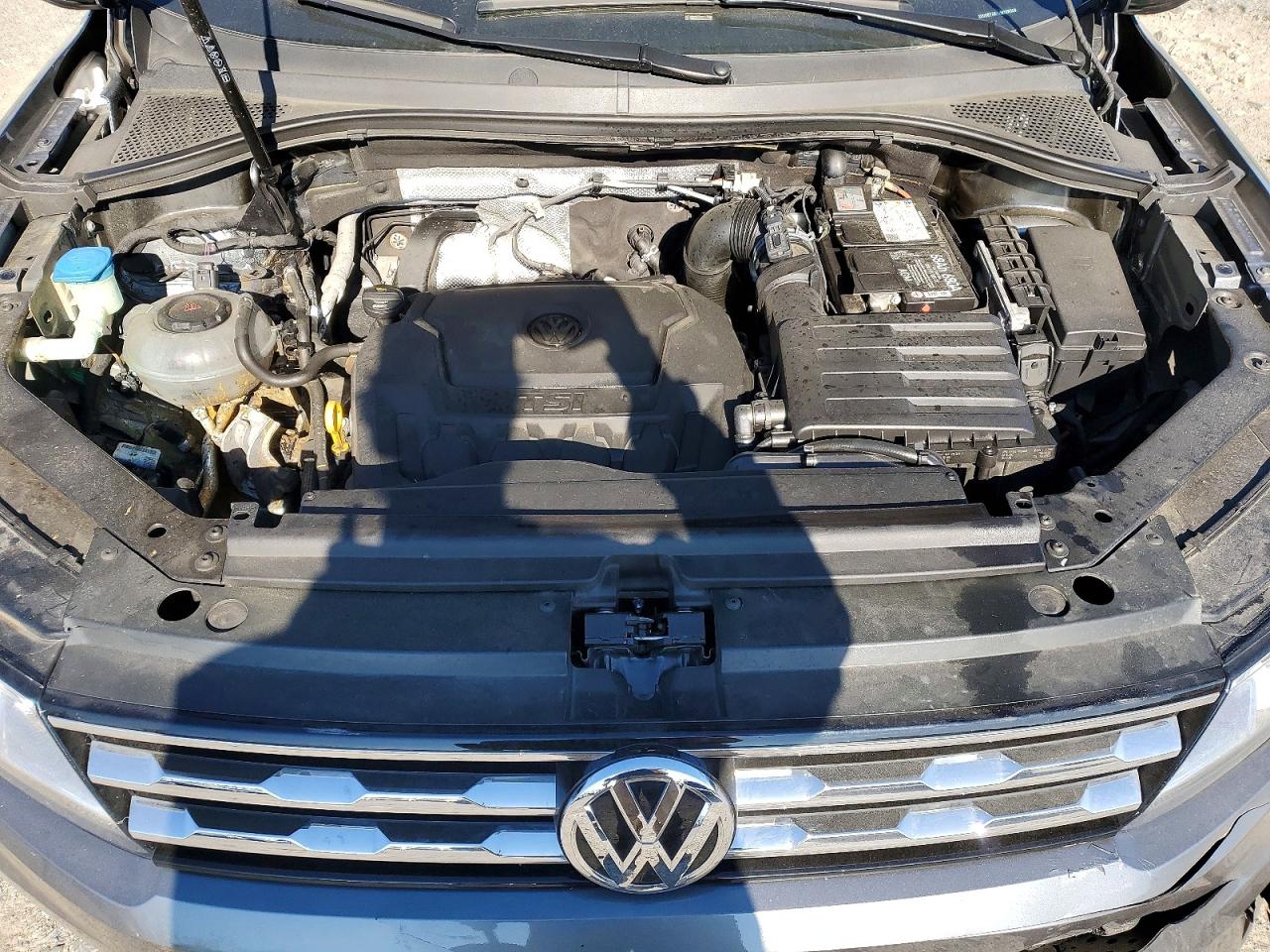 Volkswagen Tiguan S