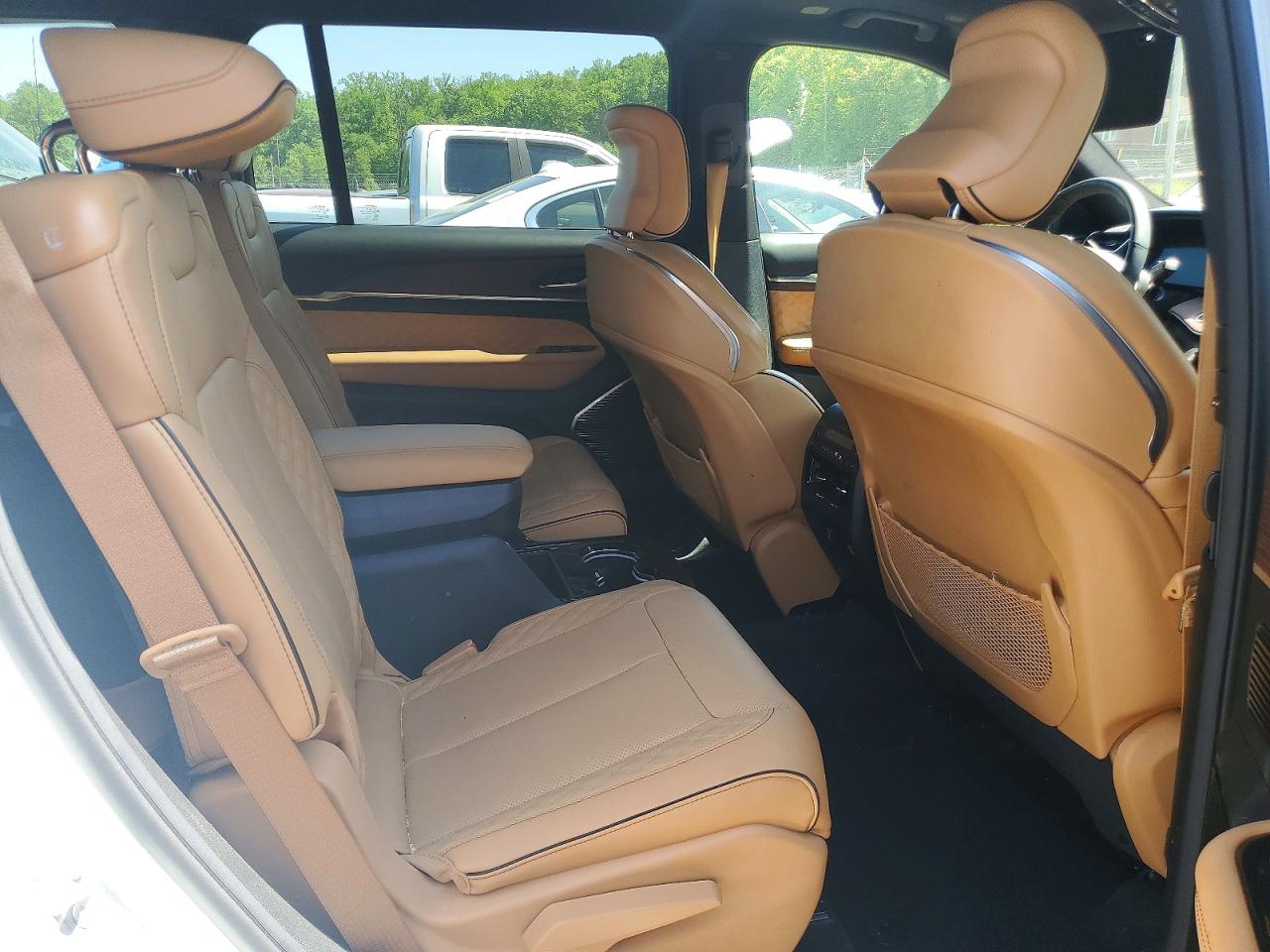 Jeep Cherokee L Summit