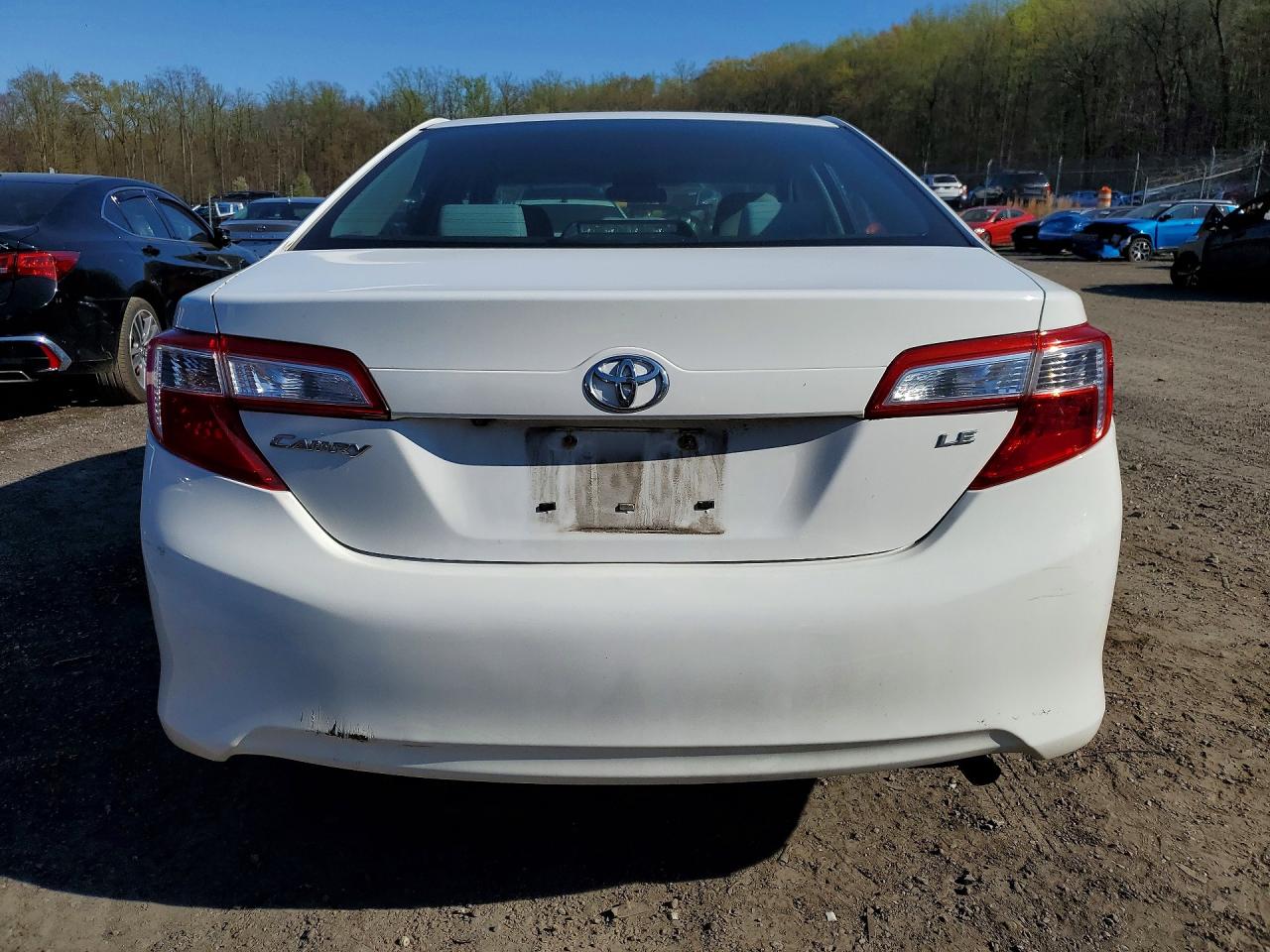 Toyota Camry Le