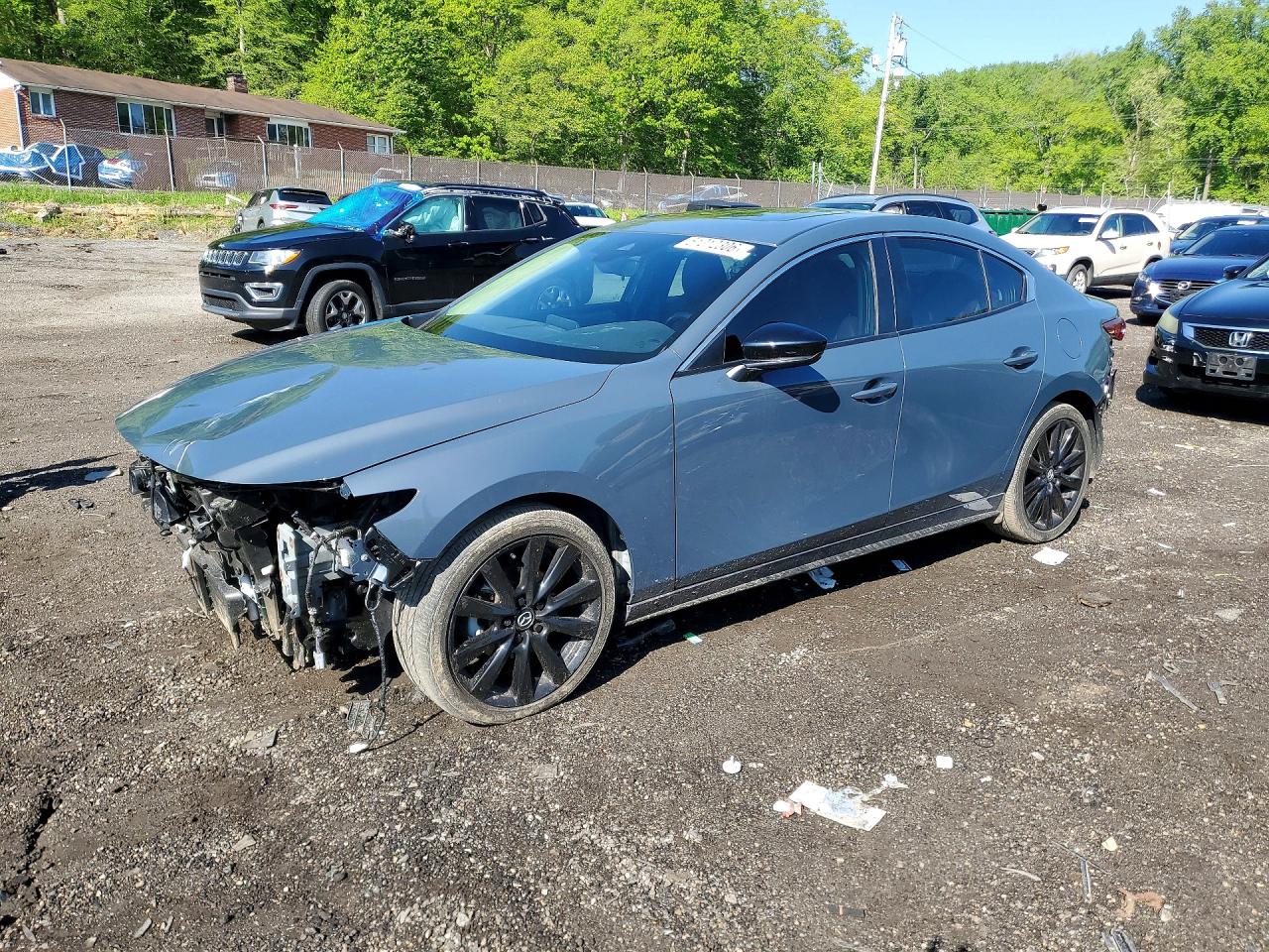 Salvage Mazda 3 Image