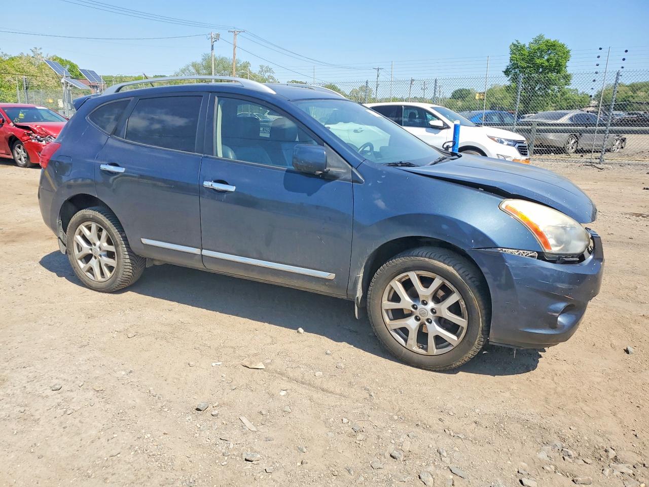 Nissan Rogue S