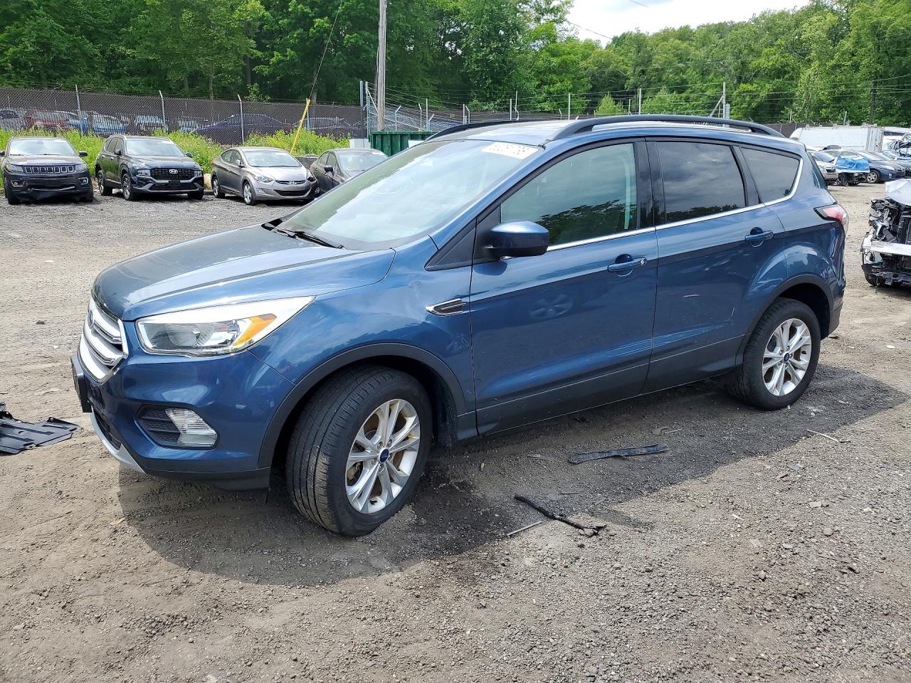 Salvage Ford Escape Image