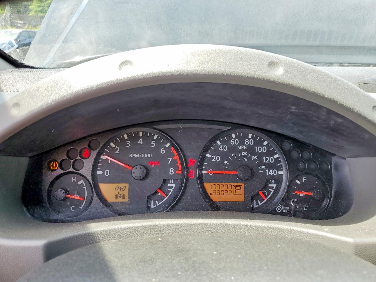 Nissan Xterra X