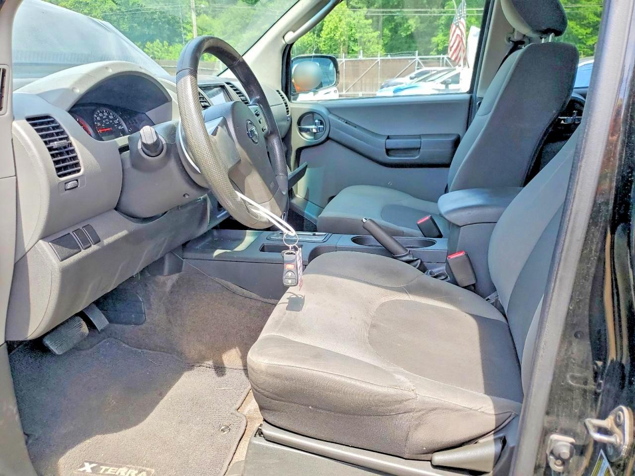 Nissan Xterra X