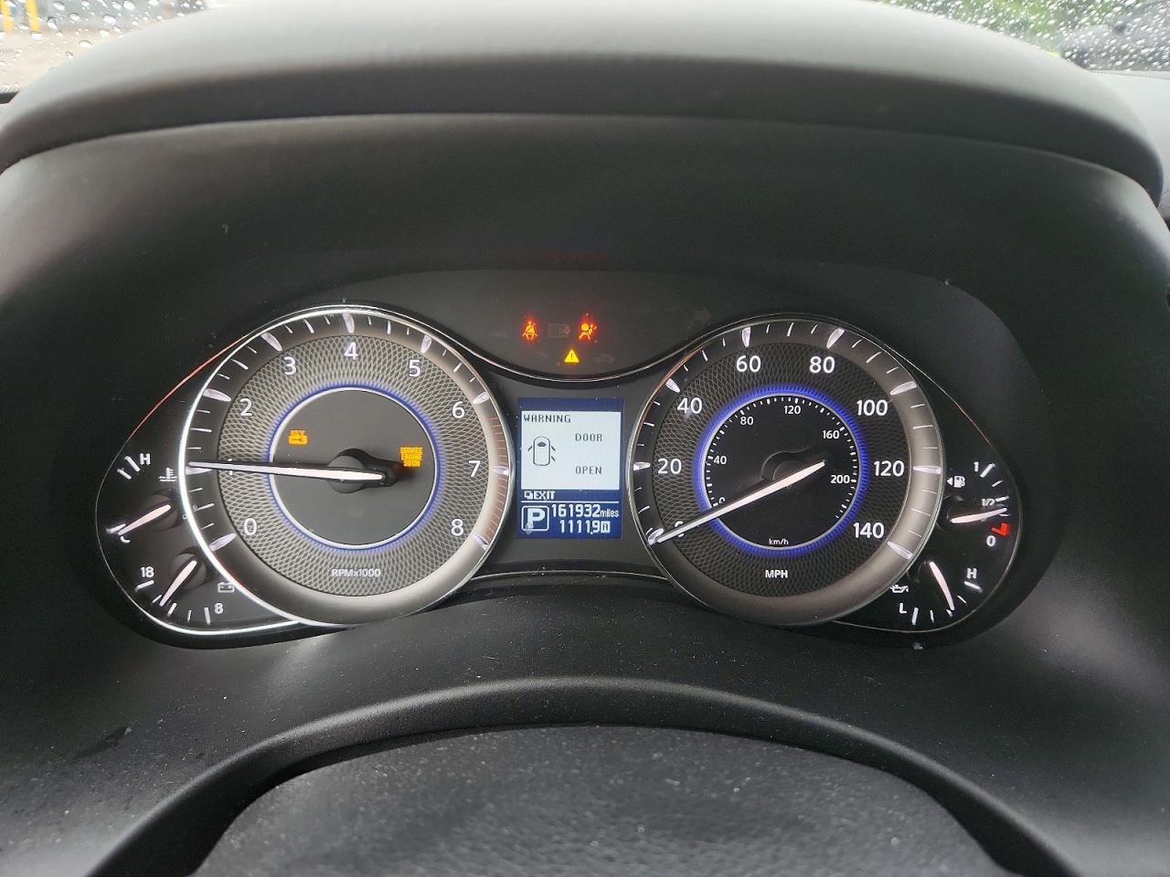 INFINITI Qx Base