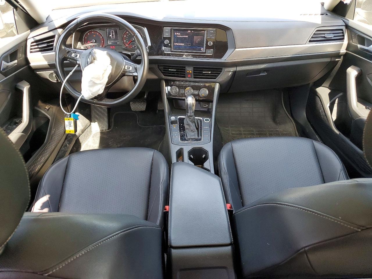Volkswagen Jetta S