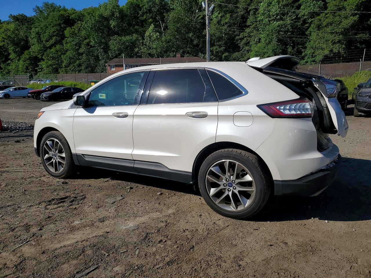 Ford Edge Titanium