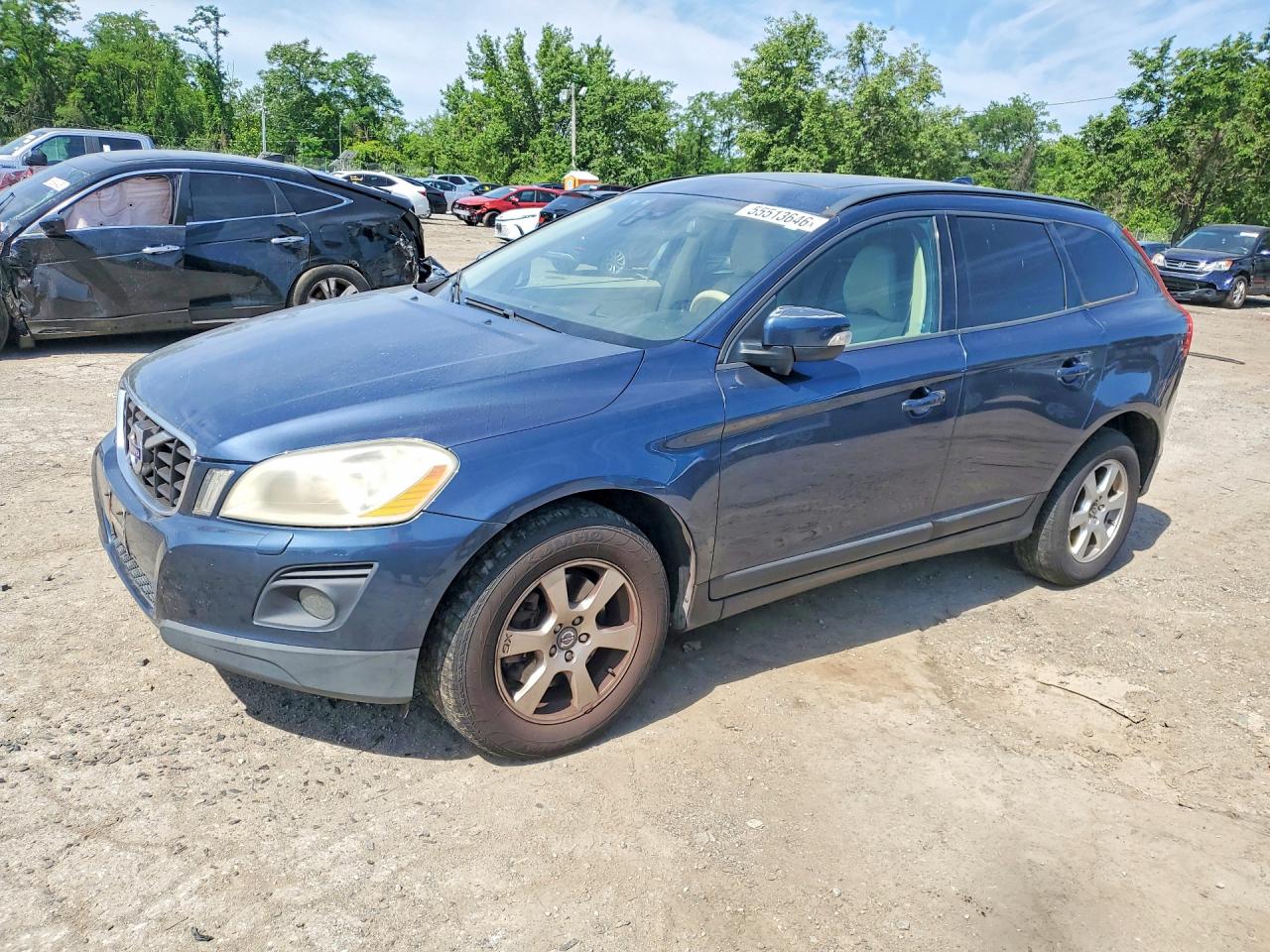 Salvage Volvo XC60 Image