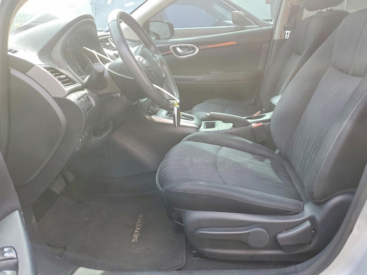 Nissan Sentra Sv
