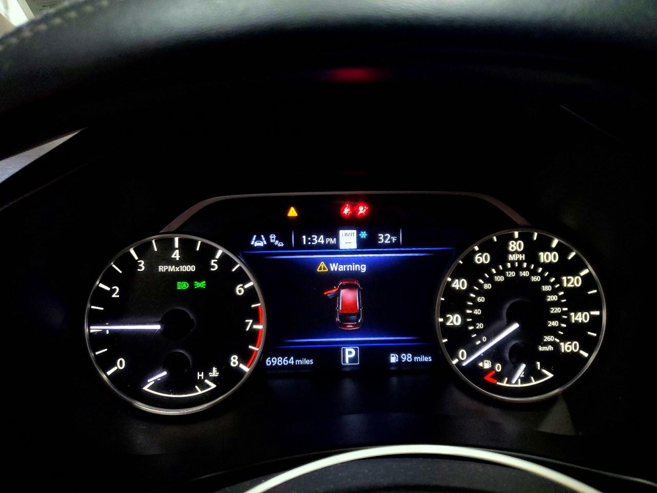 Nissan Murano Sv