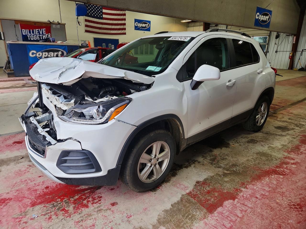 Salvage Chevrolet Trax Image