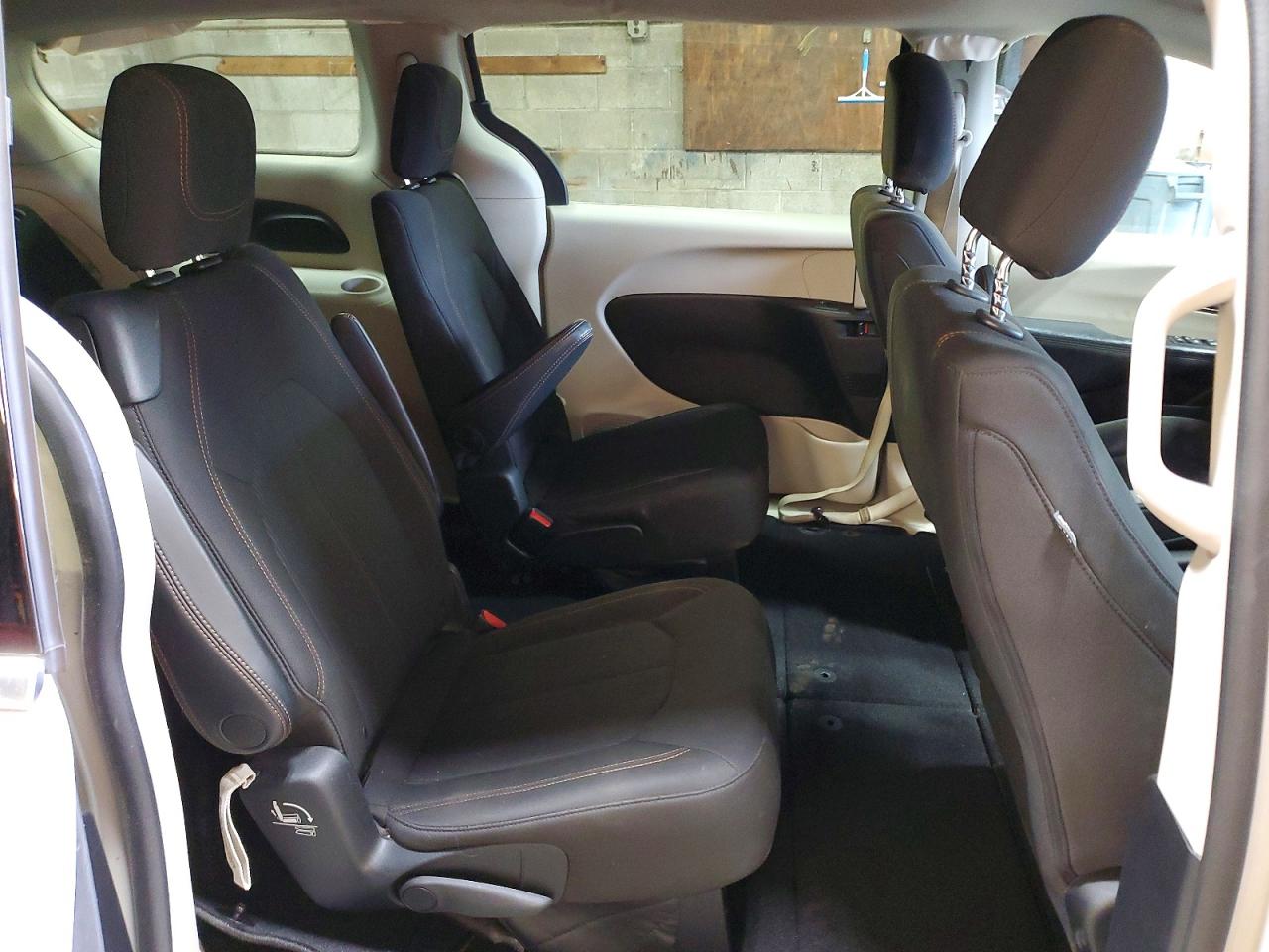 Chrysler Pacifica Lx