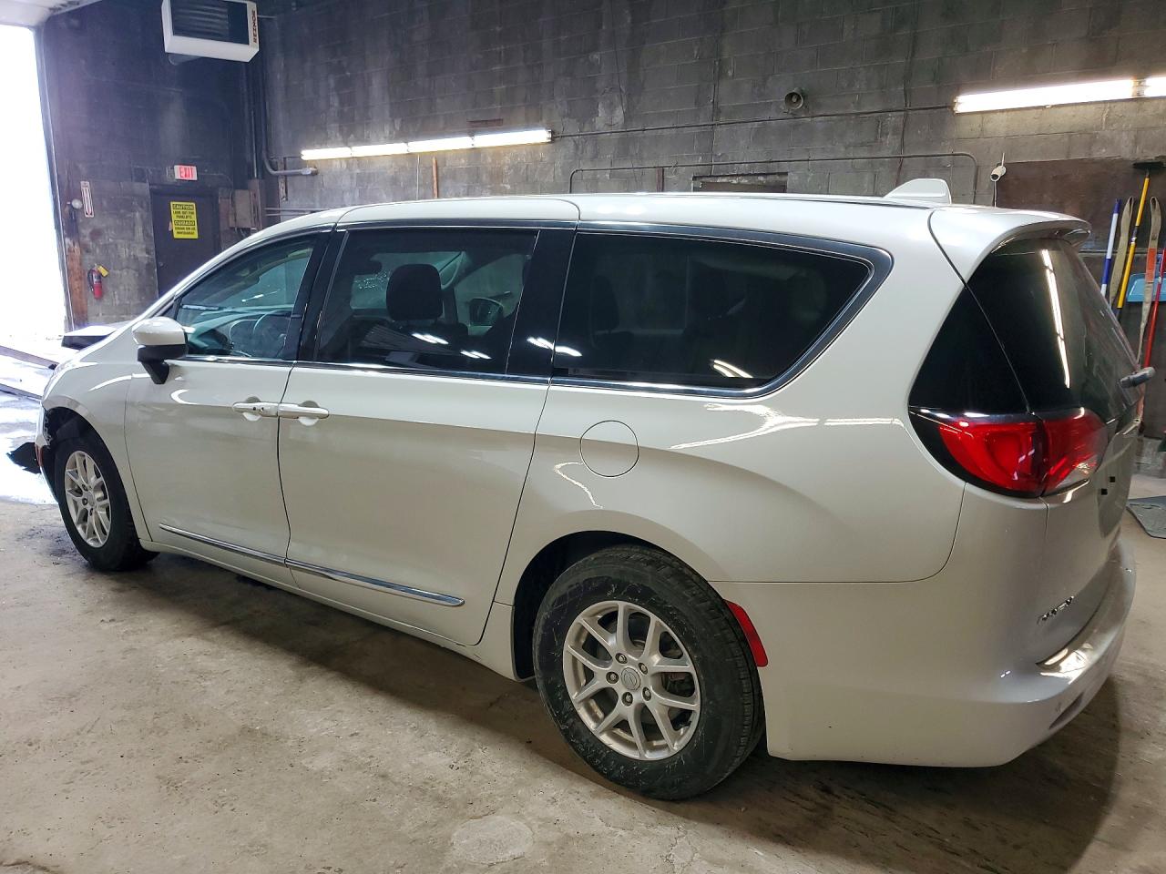Chrysler Pacifica Lx