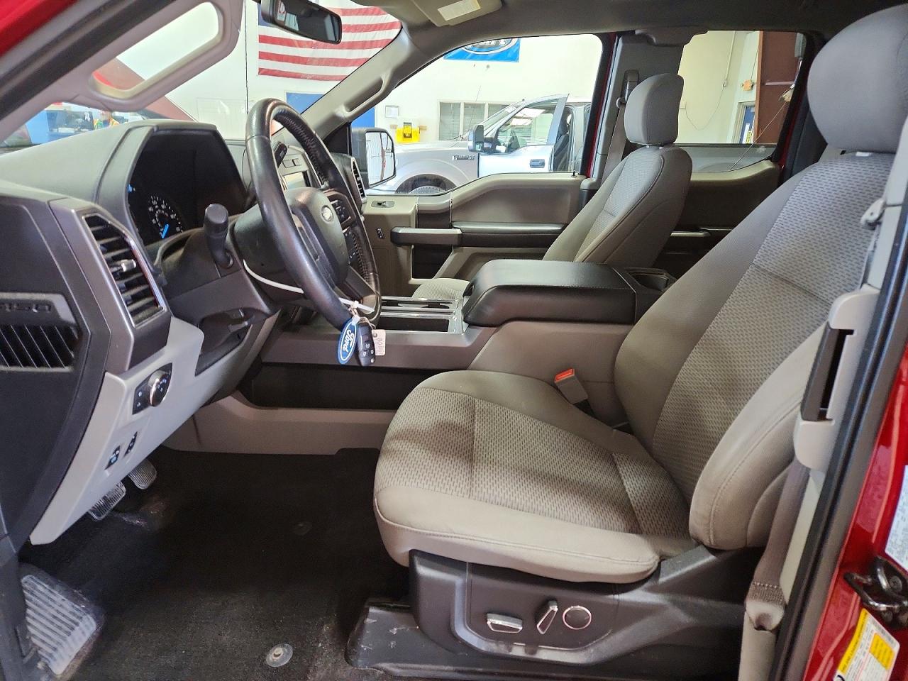 Ford F-150 Xlt