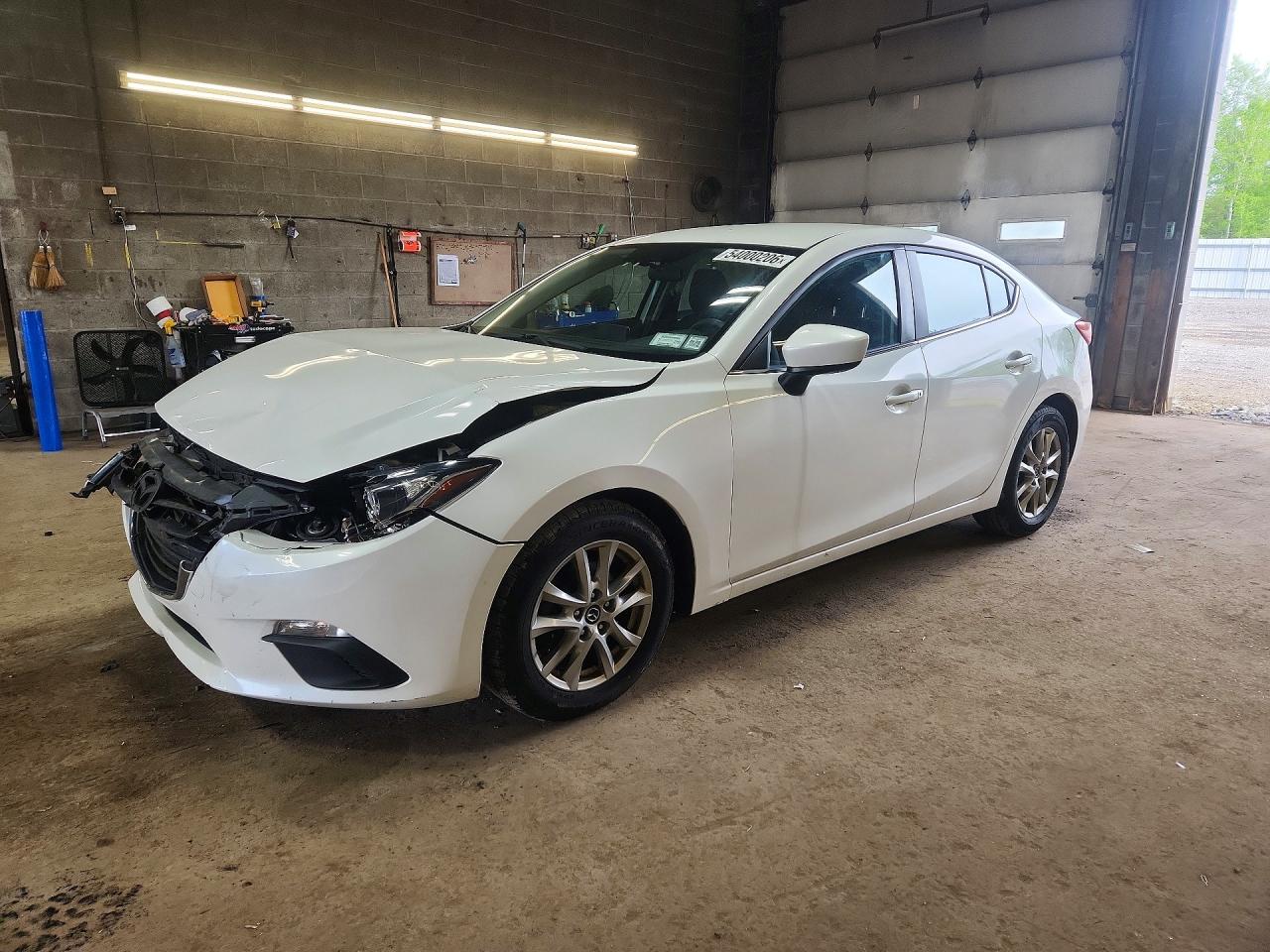 Salvage Mazda 3 Image