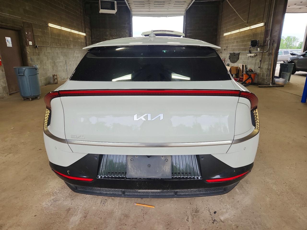 Kia EV6 Wind
