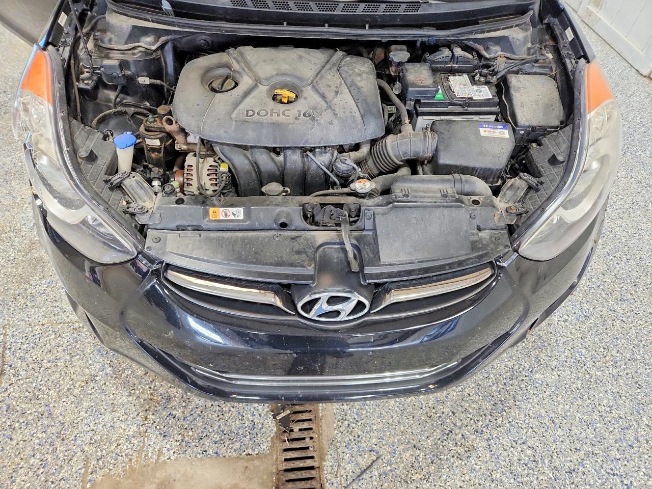 Hyundai ELANTRA Limited