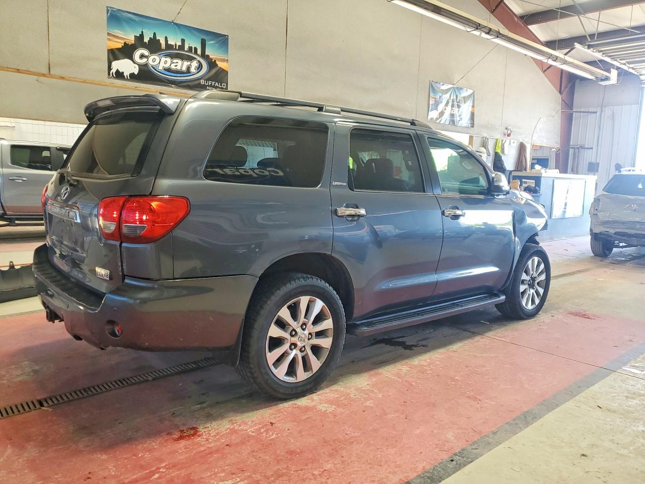 Toyota Sequoia Limited