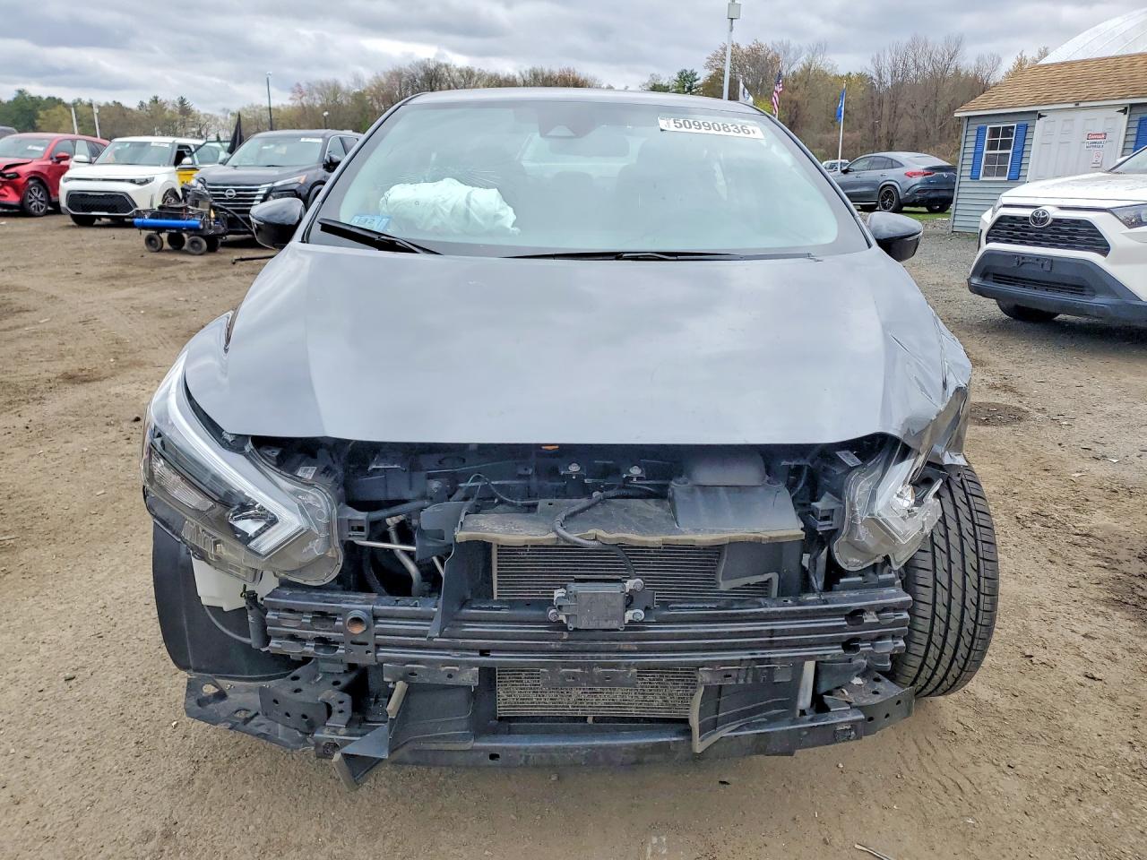 Nissan Versa Sr