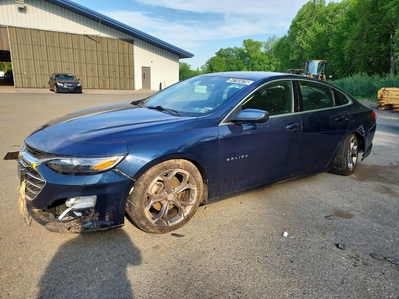 Salvage Chevrolet Malibu Image