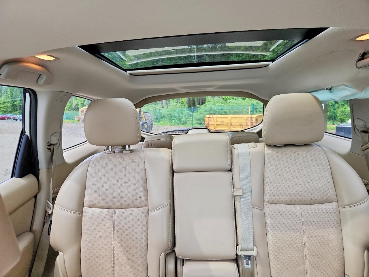 Nissan Pathfinder Platinum