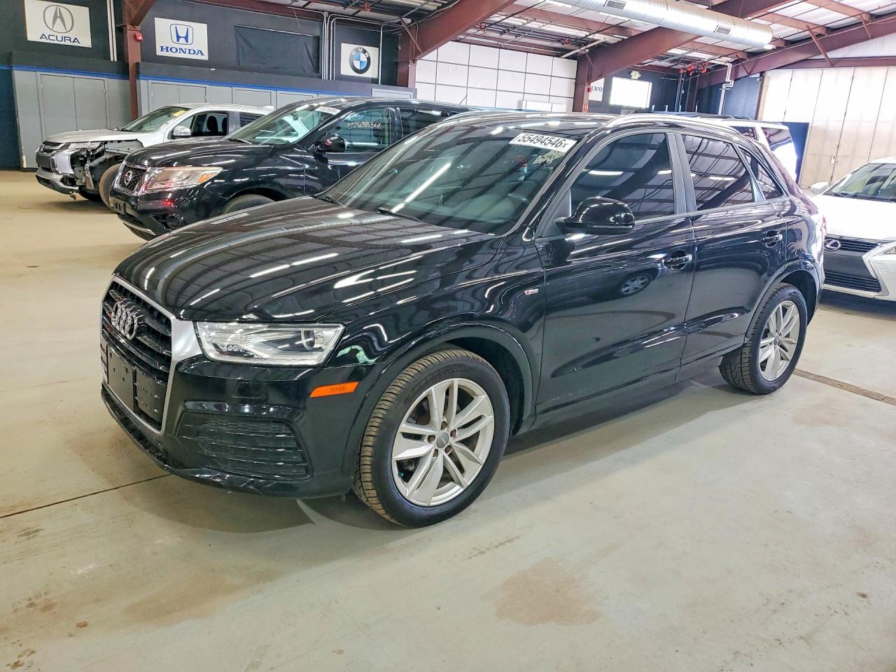 Salvage Audi Q3 Image