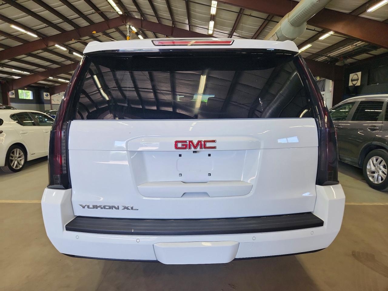 GMC Yukon K1500 Slt