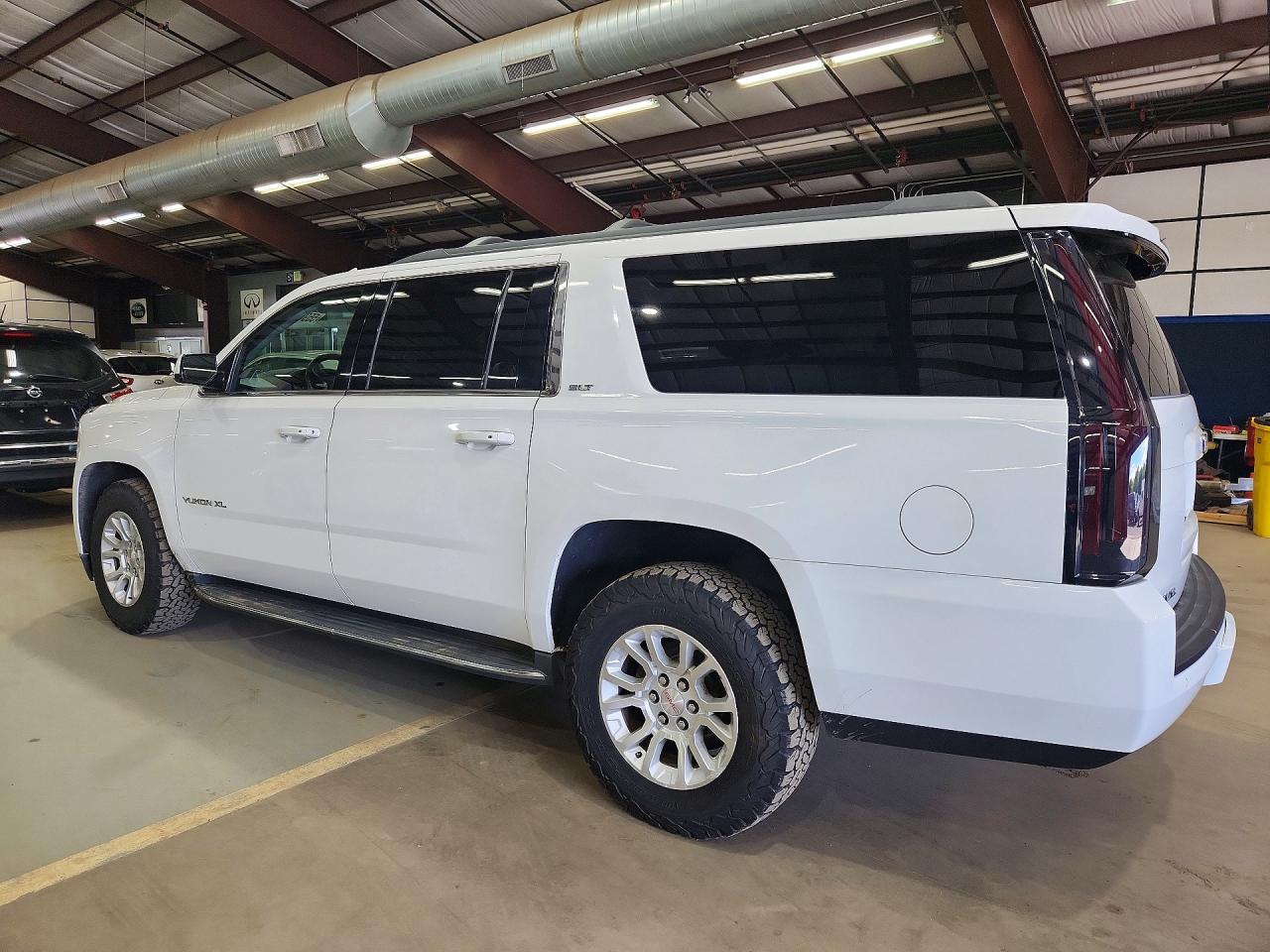 GMC Yukon K1500 Slt