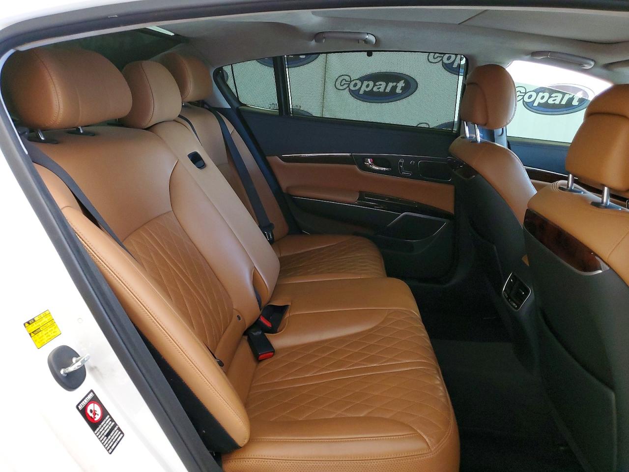 Kia K900 Luxury