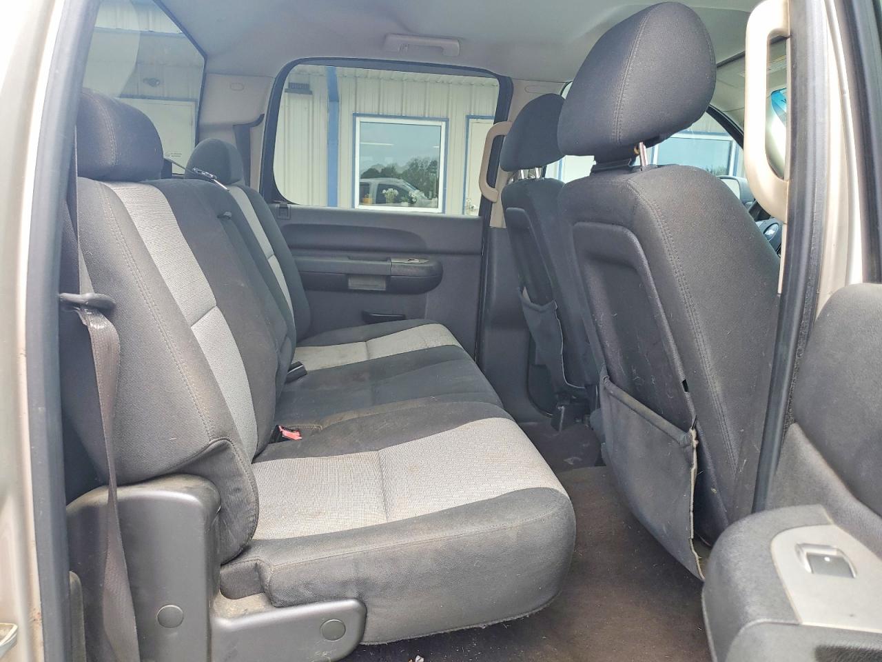 Chevrolet Silverado C1500