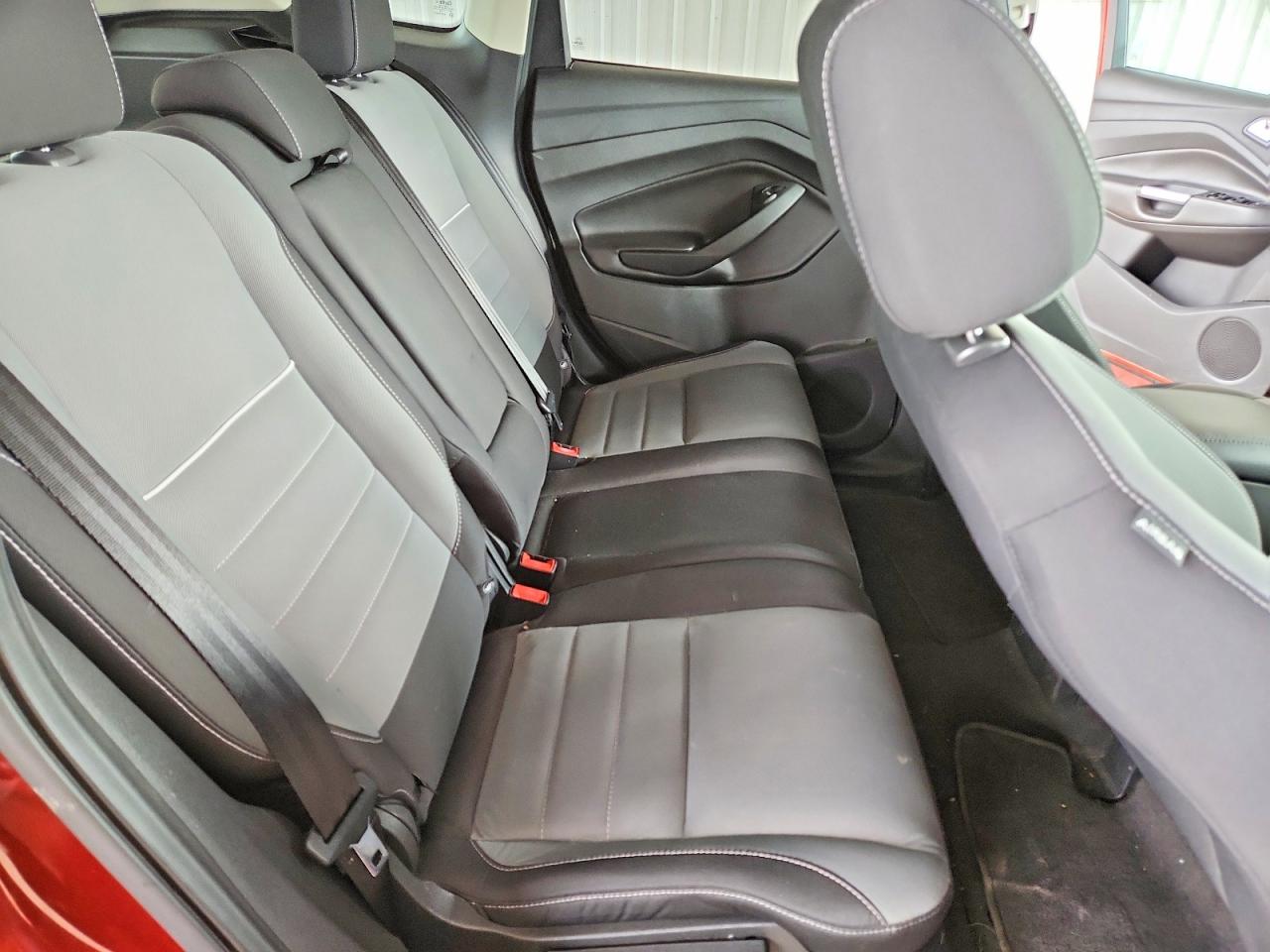 Ford Escape Se