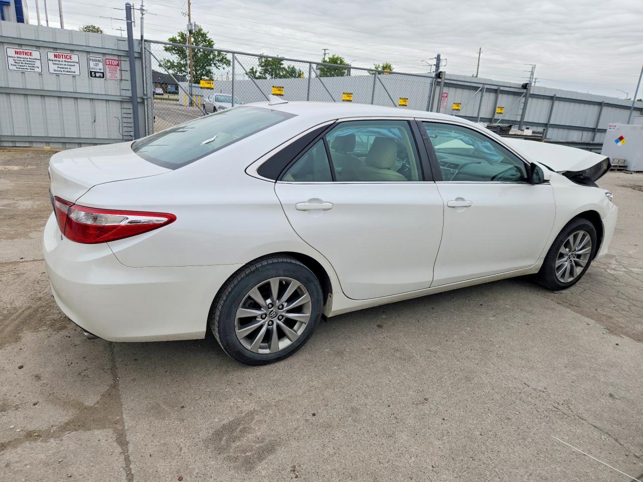 Toyota Camry Xle