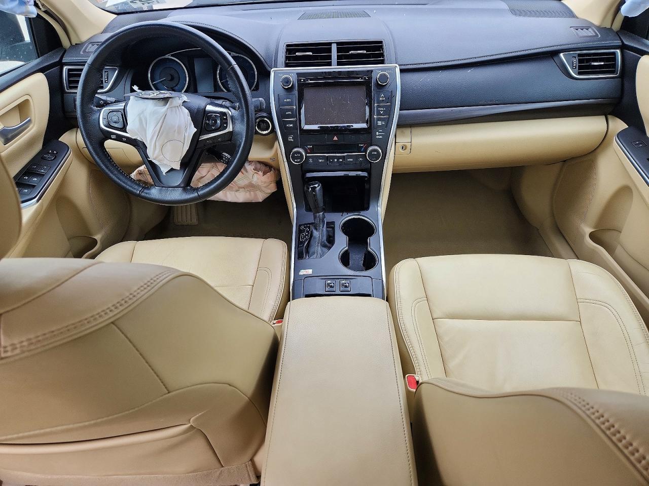 Toyota Camry Xle