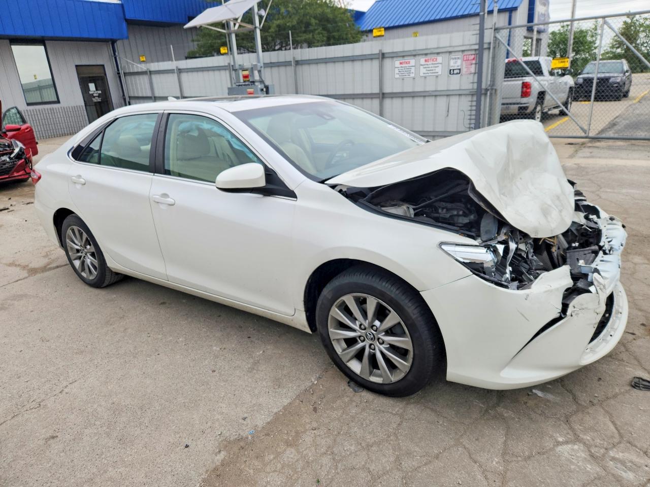 Toyota Camry Xle