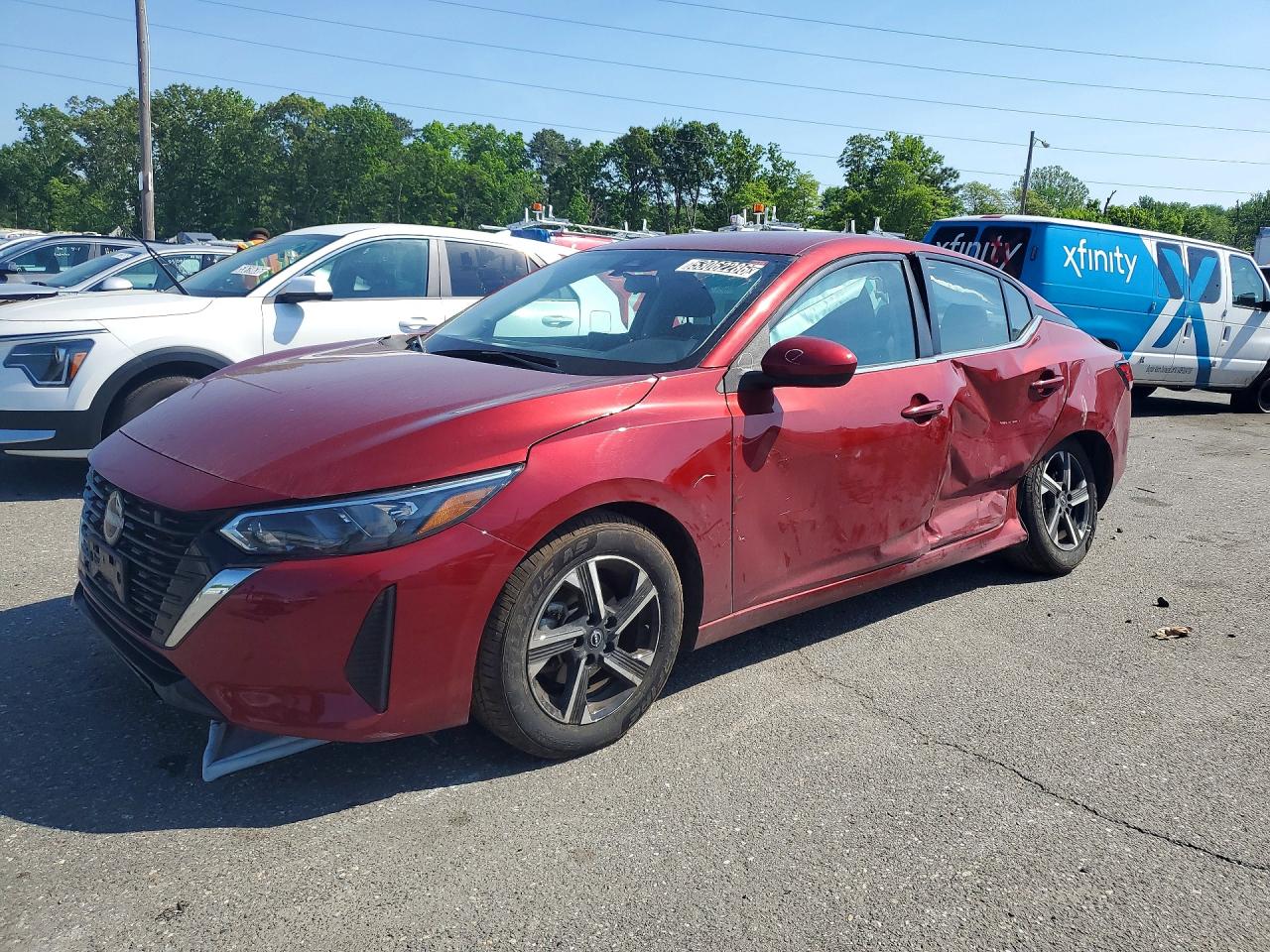 Salvage Nissan Sentra Image