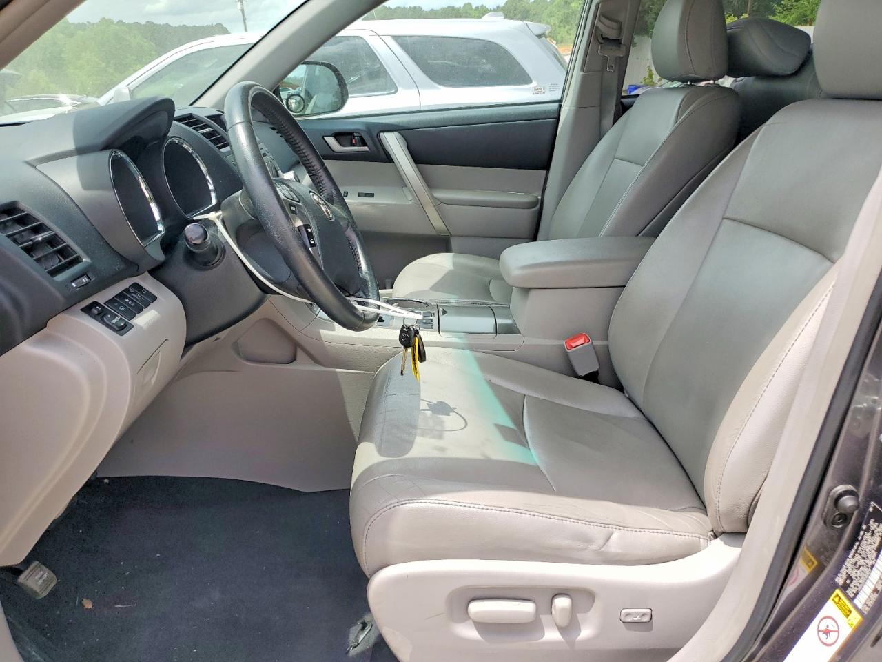 Toyota Highlander Se