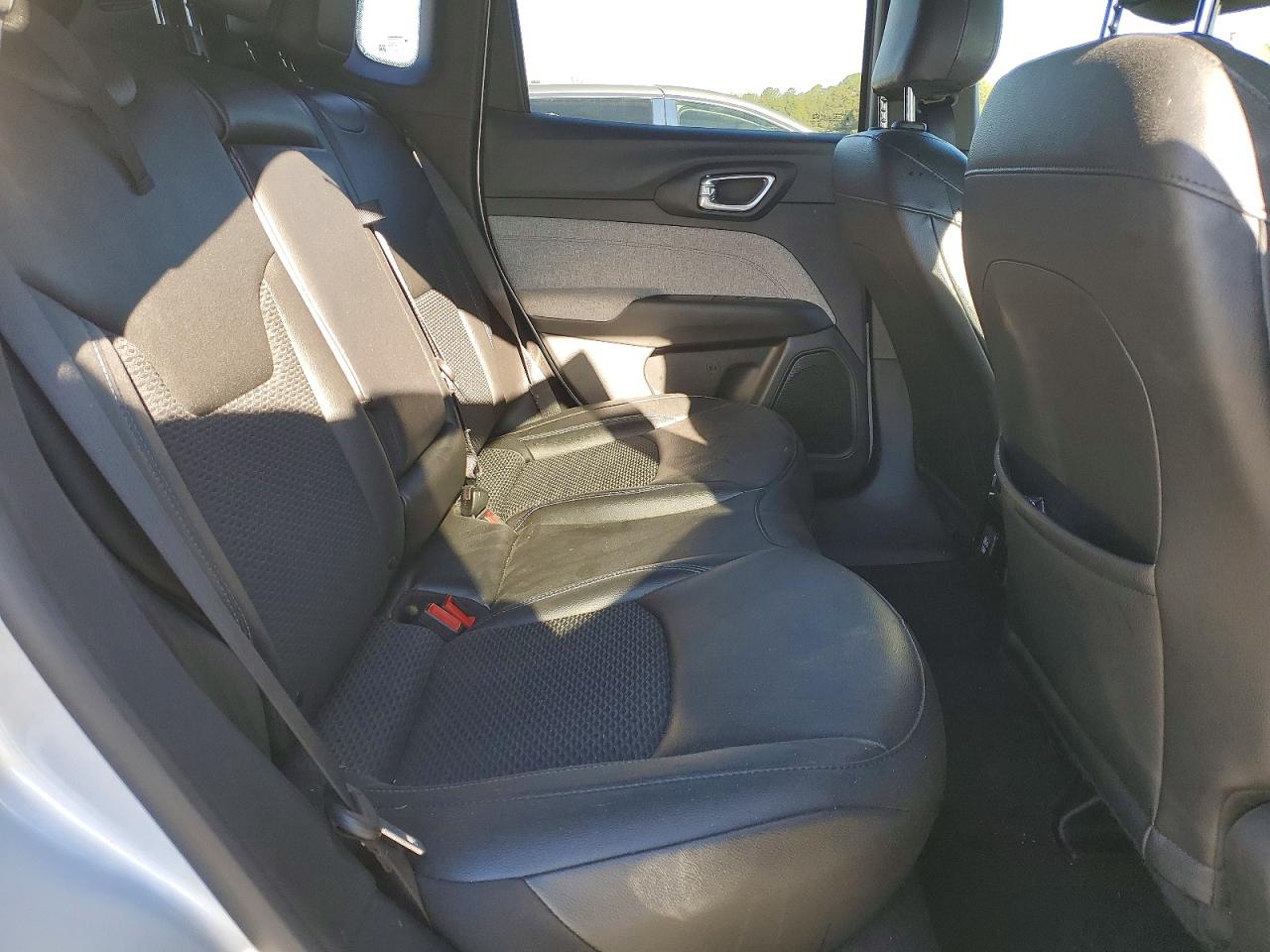 Jeep Compass Latitude