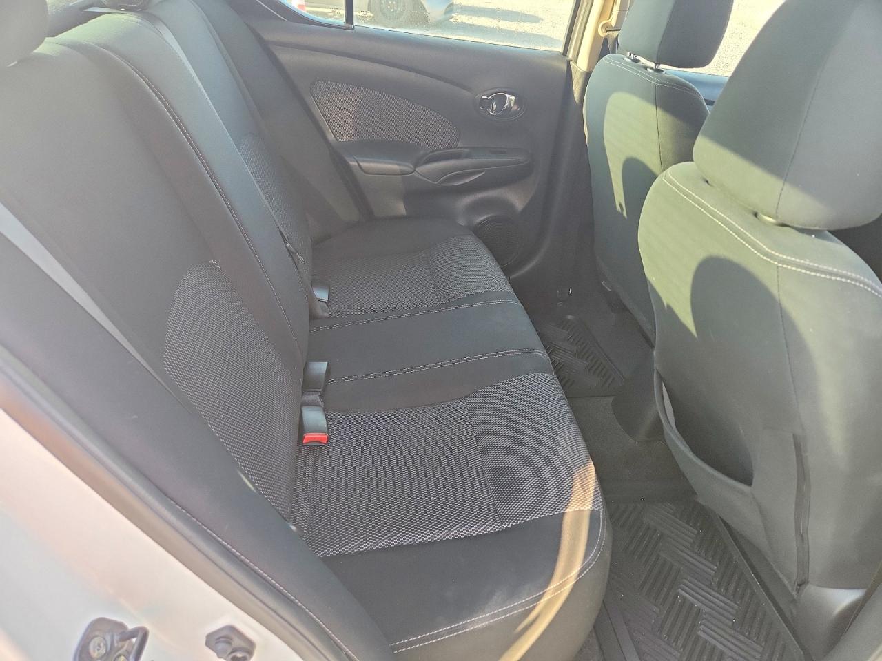Nissan Versa 1.6 Sv